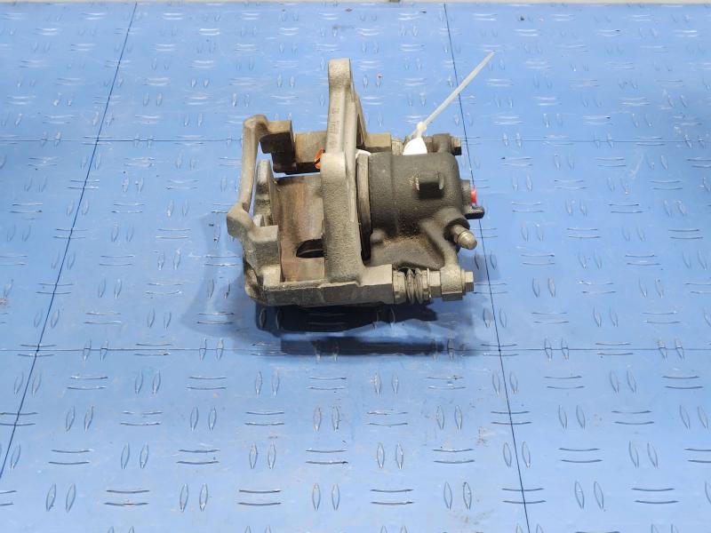 2016 Audi A3 Caliper