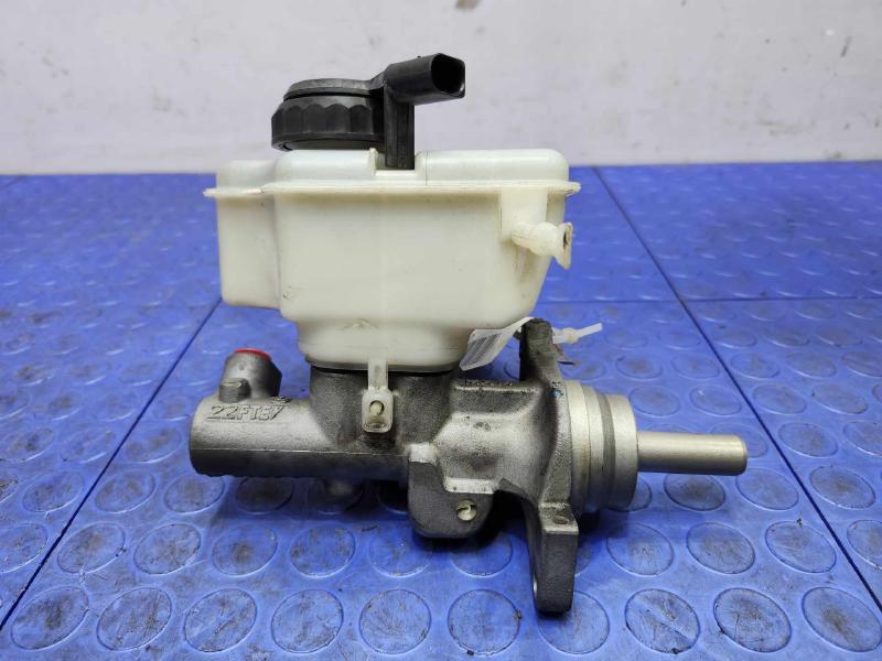 2013 Volkswagen Jetta Master Cylinder
