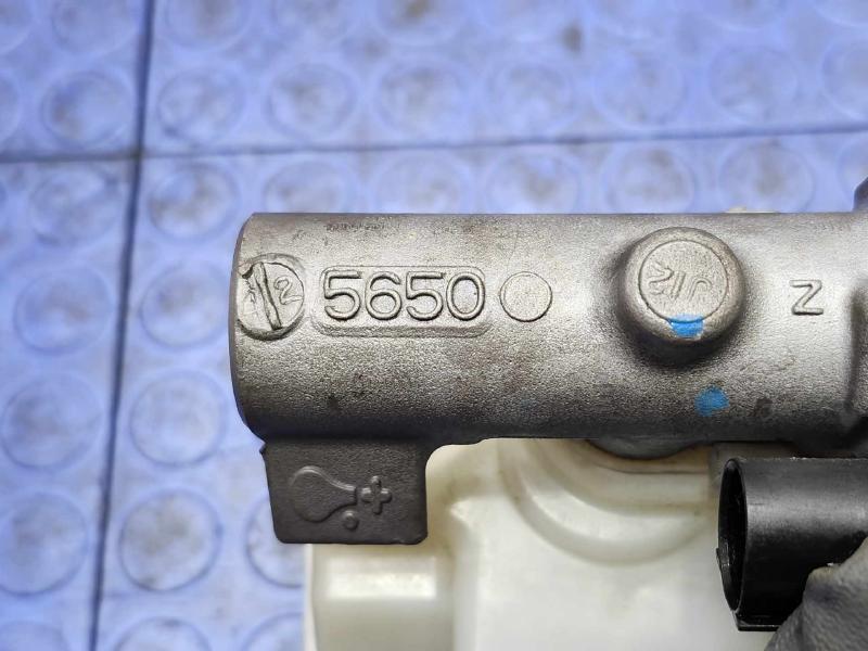 2013 Volkswagen Jetta Master Cylinder