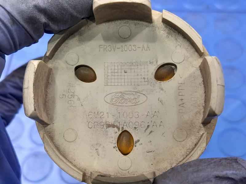 2015 Ford Fusion Center Cap