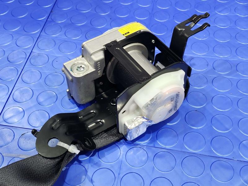 2008 Lexus LS 460 Rear Seat Belt