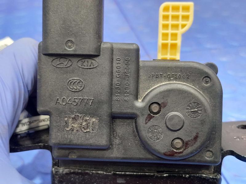 2019 Hyundai Kona Lid Latch