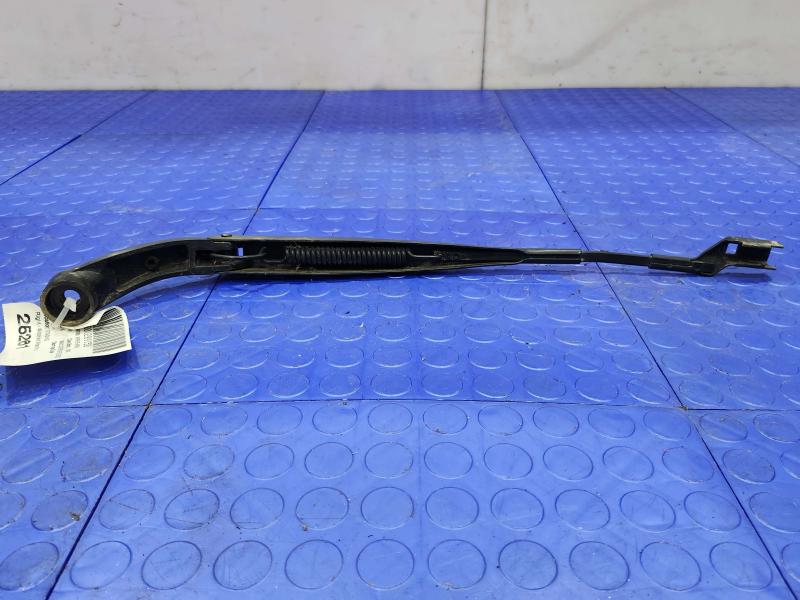 2014 Chevrolet Spark Wiper Arm