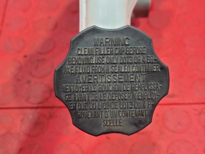 2014-2018 Kia Forte Brake Master Cylinder Assembly Genuine OEM 58510A7200