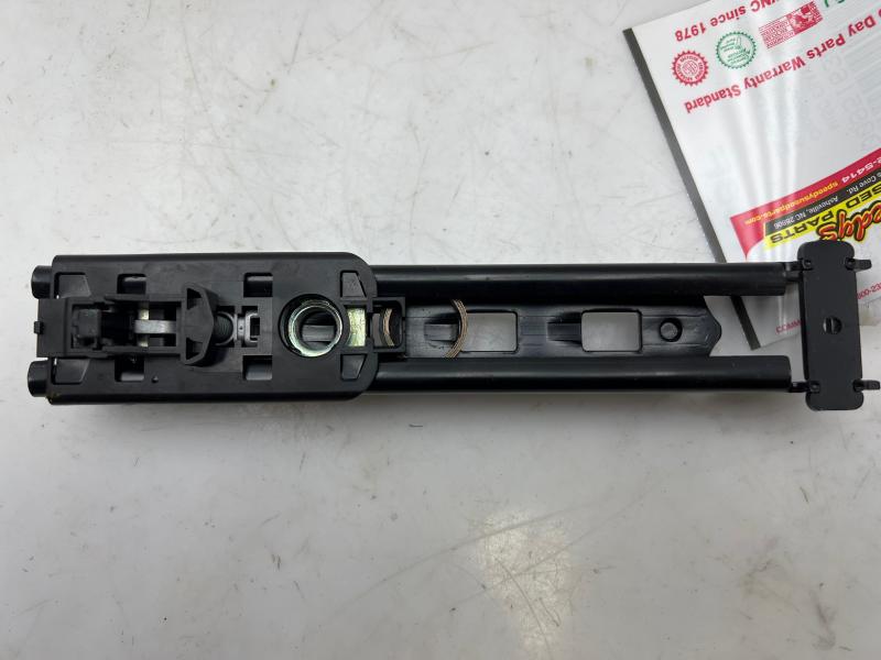 2010-2016 Mercedes-Benz W212 Seat Belt Height Adjuster 212-860-00-88