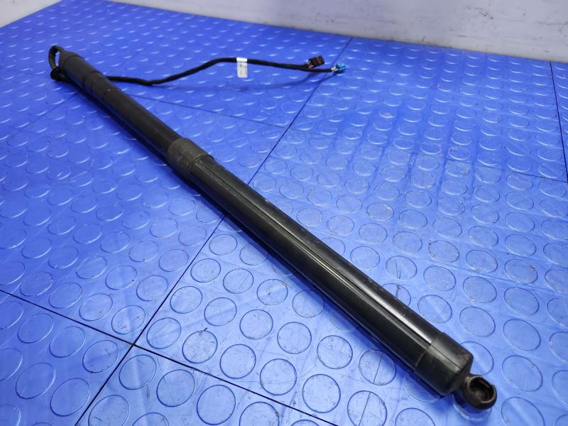 2015 Porsche Panamera Tailgate Lift Motor