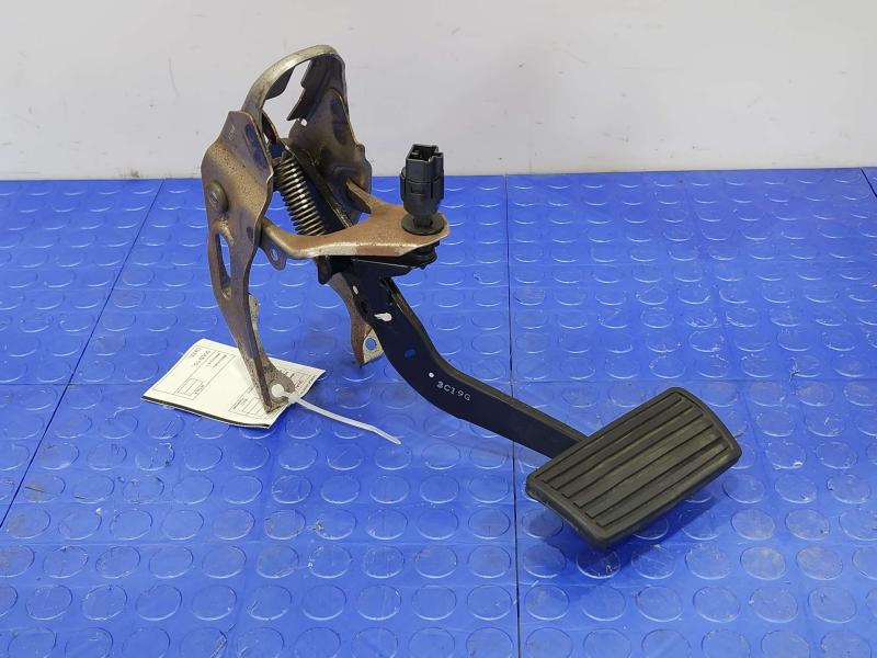 2013 Honda Civic Brake Pedal