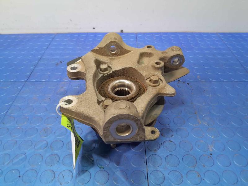 2008 Pontiac Solstice Rear Knuckle/Stub Axle