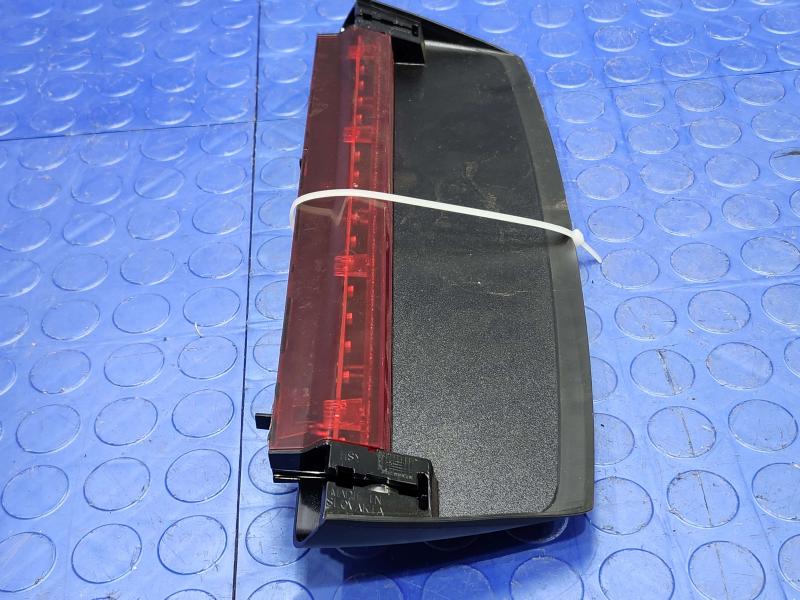 2018 Audi A4 3Rd Brake Light Avoidance Lamp
