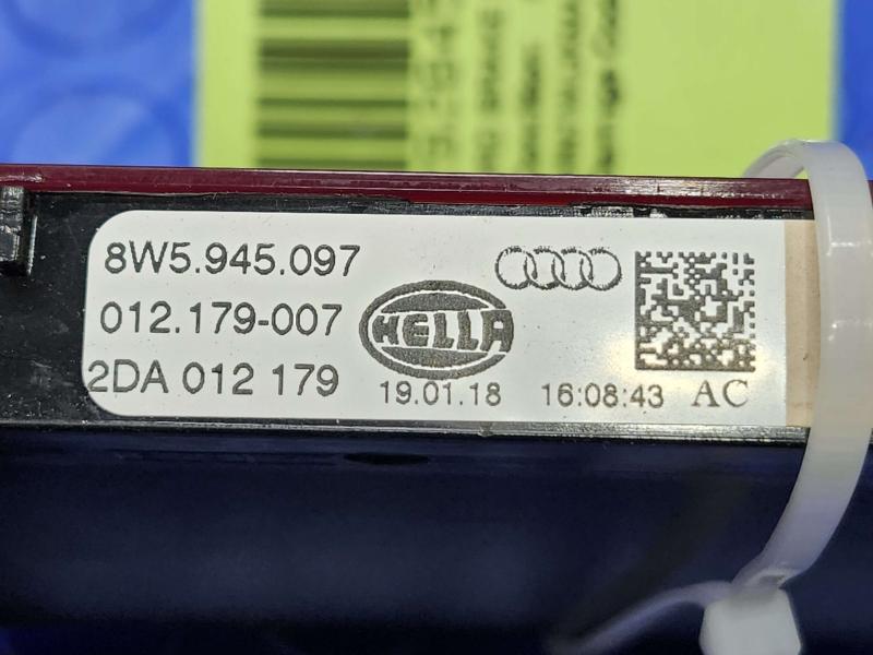 2018 Audi A4 3Rd Brake Light Avoidance Lamp