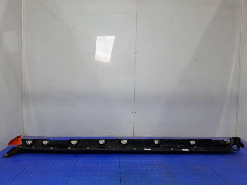 2019 GMC Terrain Rocker Moulding