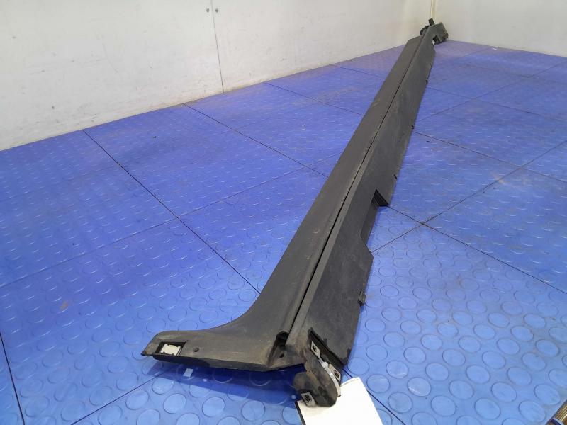 2019 GMC Terrain Rocker Moulding