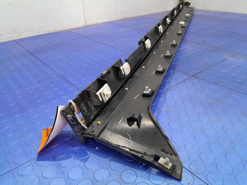 2019 GMC Terrain Rocker Moulding