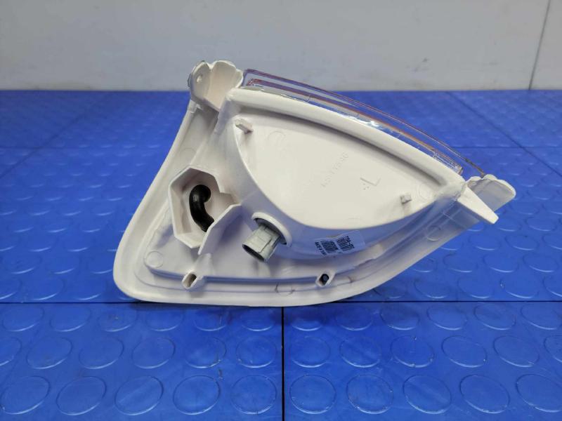1996 Toyota Tacoma Fog/Mark/Park/Turn Light/Lamp