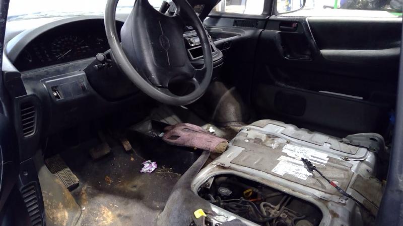 1992 Toyota Previa Wheel