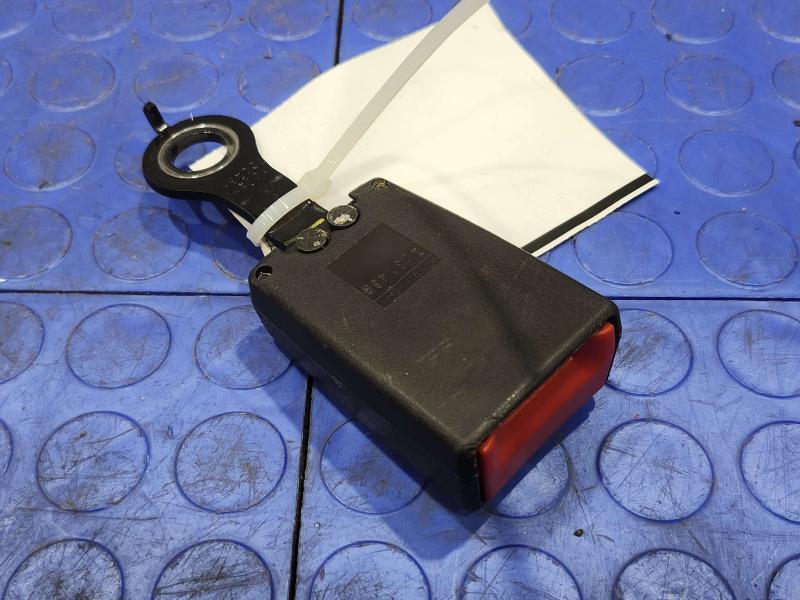 2014 Ford Explorer Rear Seat Belt