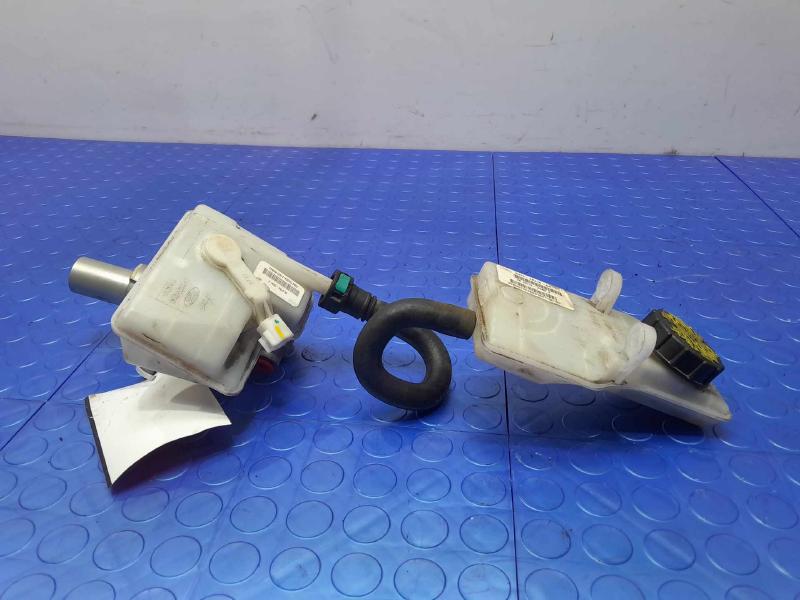 2017 Lincoln MKC Master Cylinder