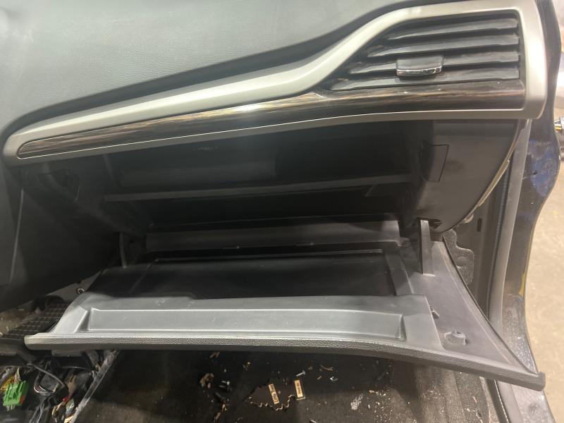 2014 Ford Fusion Glove Box