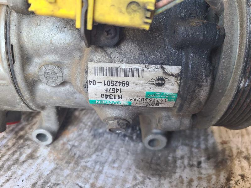 2008 MINI Clubman A/C Air Compressor