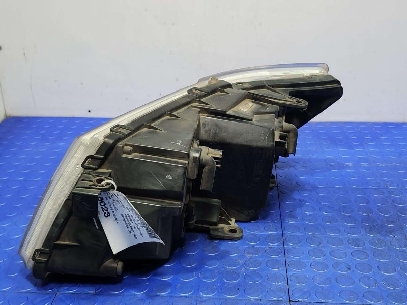 2014 Dodge Journey Headlamp Assembly