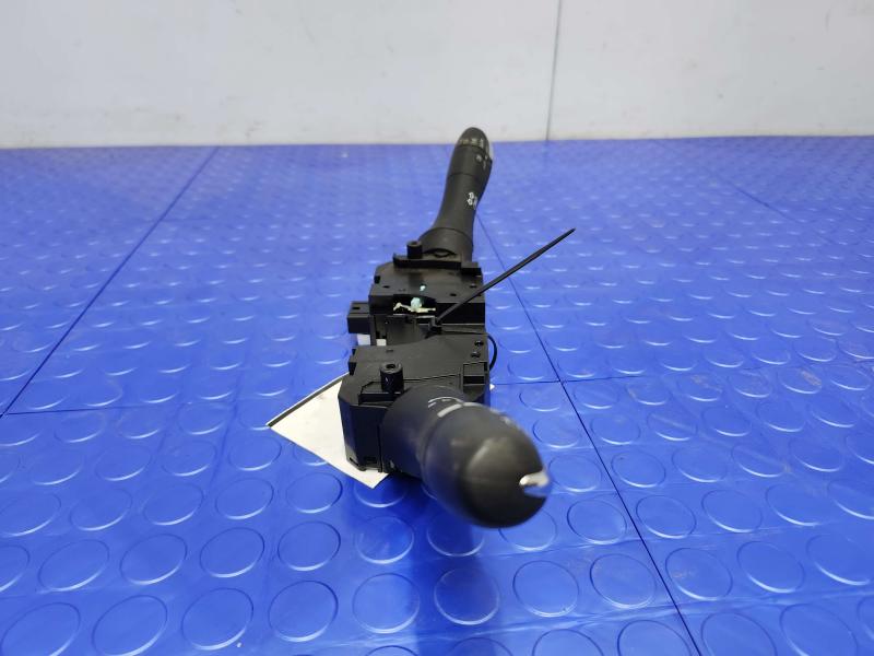 2011 Infiniti QX56 Combination Switch