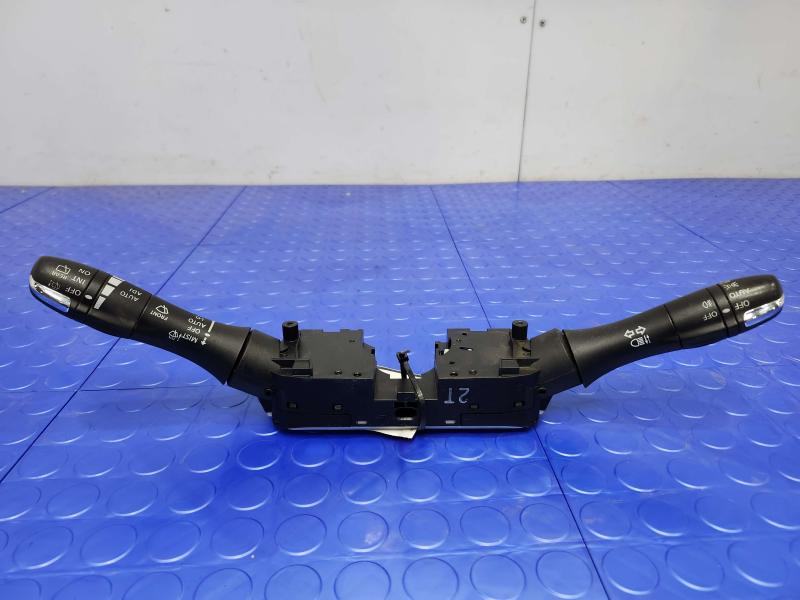 2011 Infiniti QX56 Combination Switch