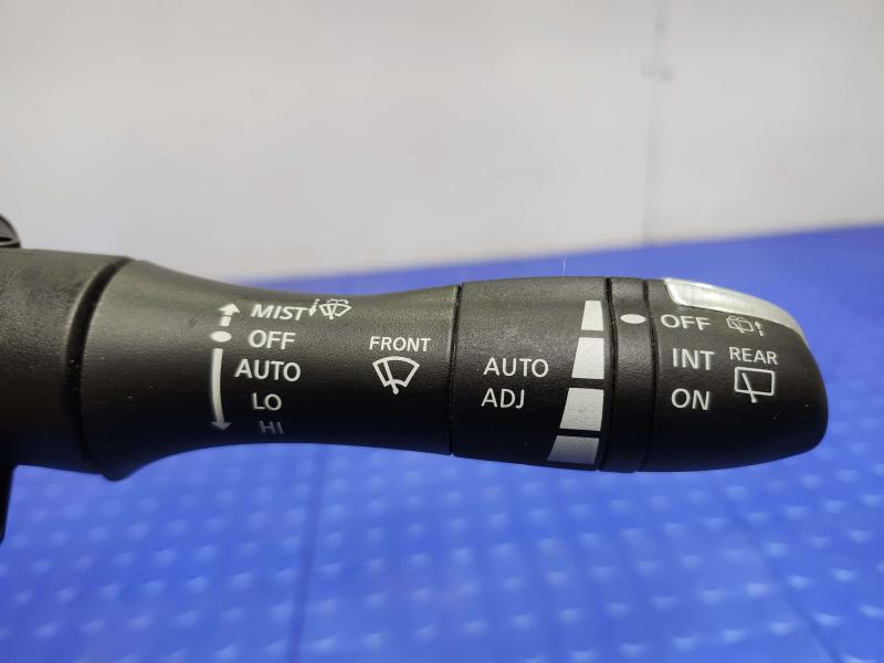 2011 Infiniti QX56 Combination Switch
