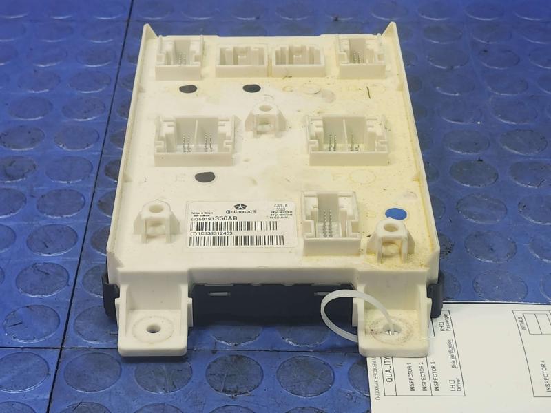 2014 Dodge Durango BCM Body Control Module Genuine OEM Part 68193350AB