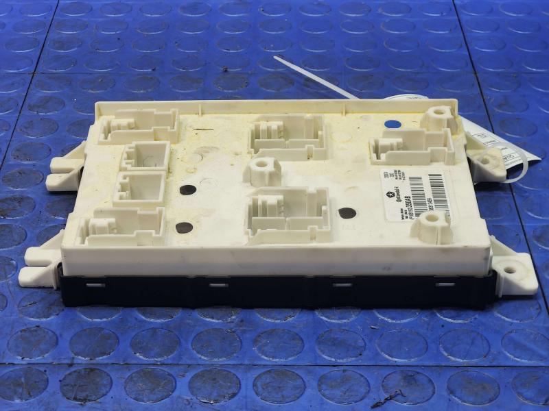 2014 Dodge Durango BCM Body Control Module Genuine OEM Part 68193350AB