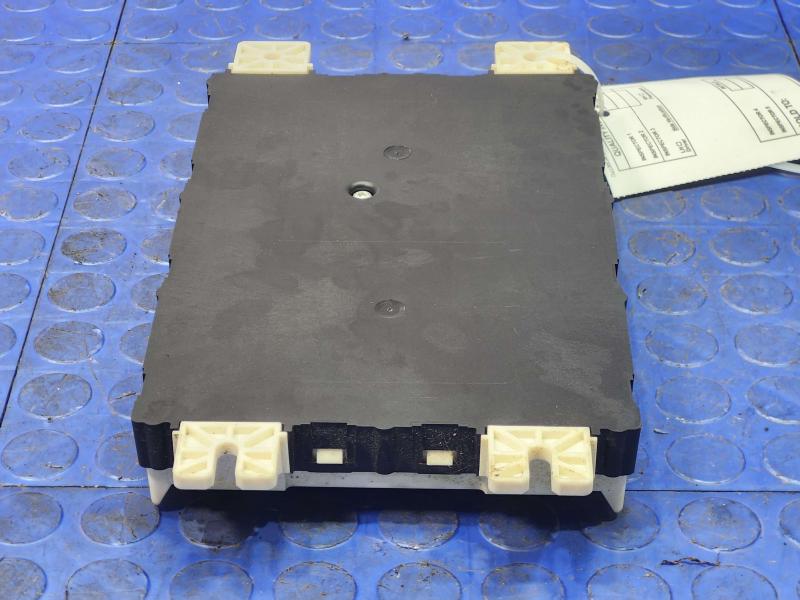 2014 Dodge Durango BCM Body Control Module Genuine OEM Part 68193350AB