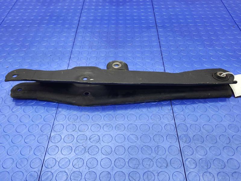 2015 Dodge Journey Lower Control Arm Rr