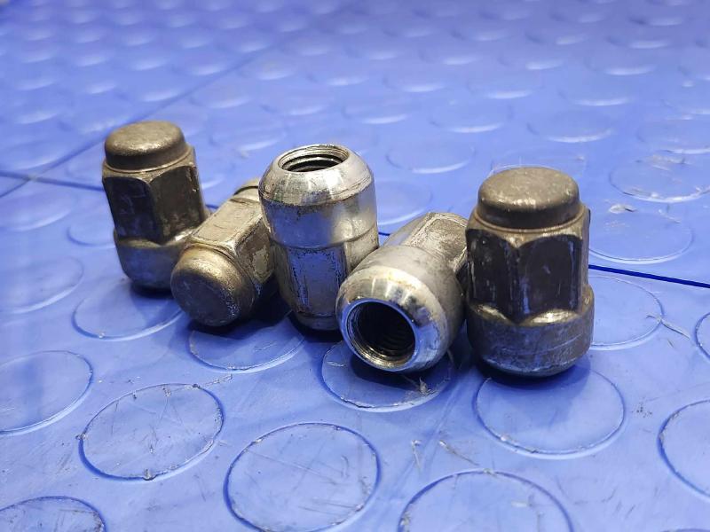 2009 Honda Accord Lug Nuts