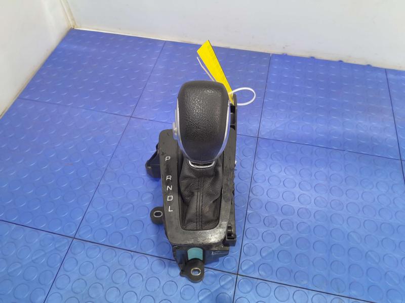 2018 Ford Focus Floor Shifter