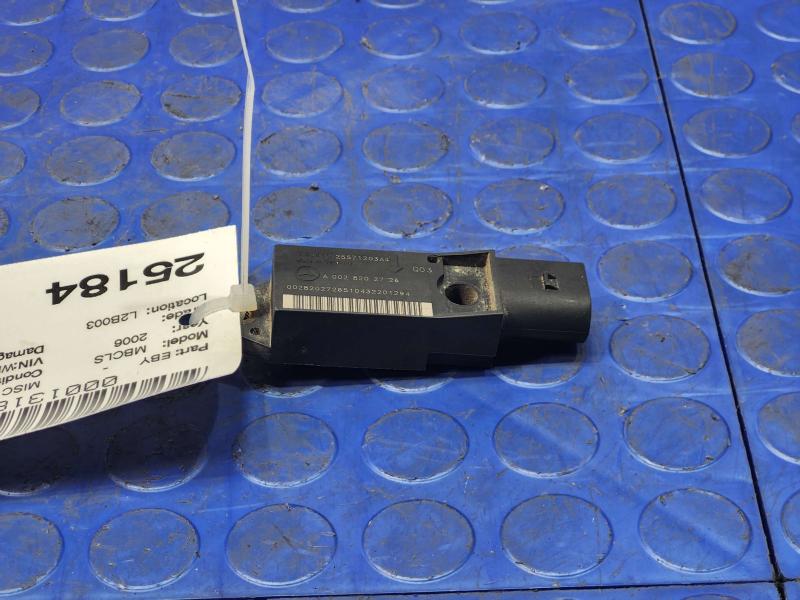 2006 Mercedes-Benz W219 CSL500 Front Crash Impact Sensor OEM 0028202726