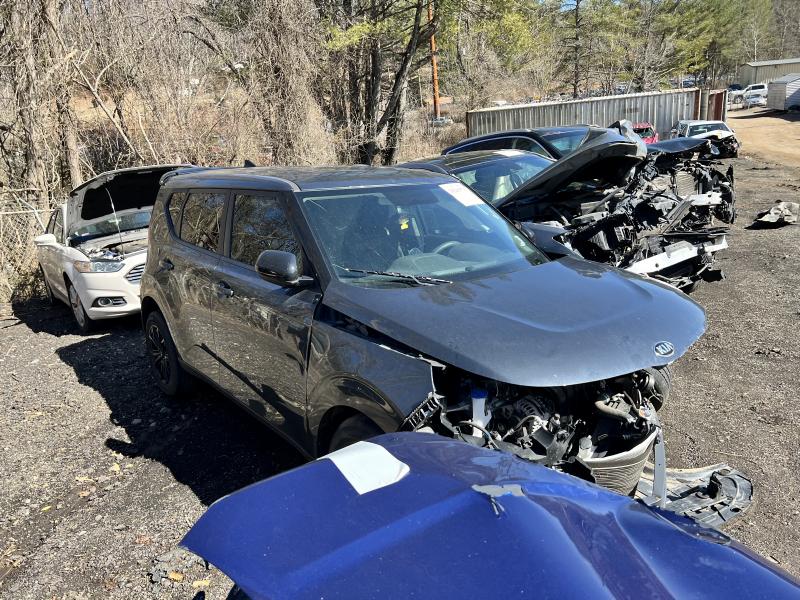 2020 Kia Soul Quarter Panel