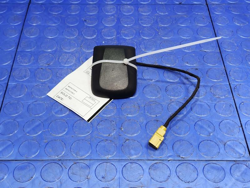 2012 Dodge Grand Caravan Antenna