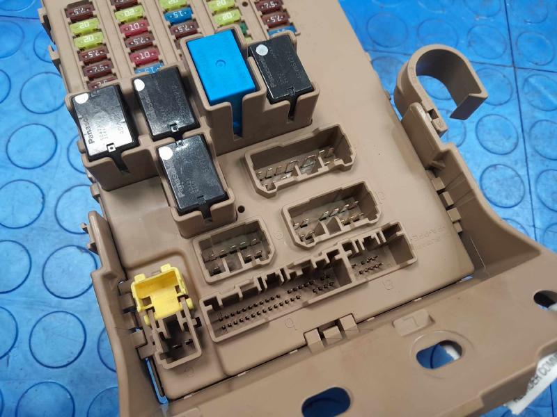 2016 Subaru Legacy Cabin Fuse Box
