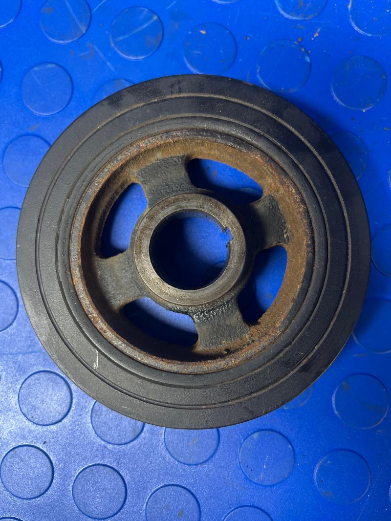 2013 Genesis Genesis Harmonic Balancer