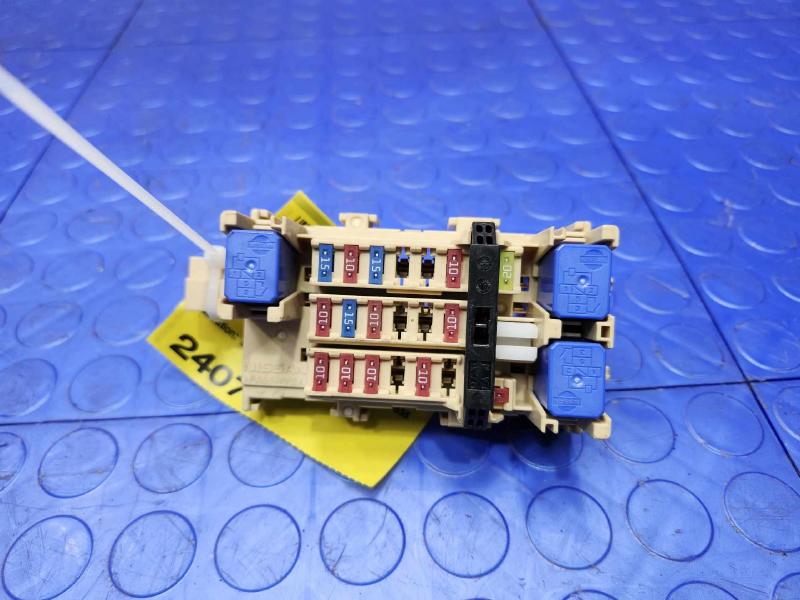 2011-2017 Nissan Juke Cabin Fuse Box Junction Block Genuine OEM 24311-1HA0A