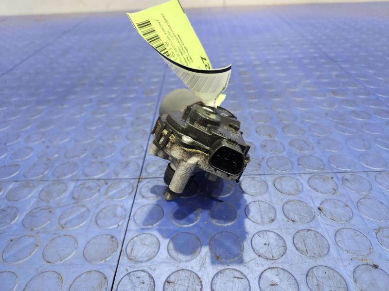 2017 Subaru Impreza Wiper Motor Front