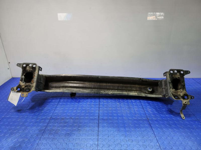 2015 Volkswagen Beetle Front Bumper Reinforcement