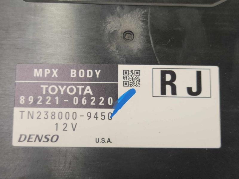 2015 Toyota Camry Chassis Brain Box