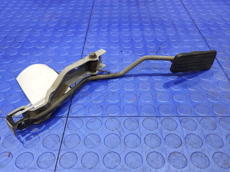 2000-2004 Subaru Outback Accelerator Pedal Assembly Genuine OEM 36010AE041
