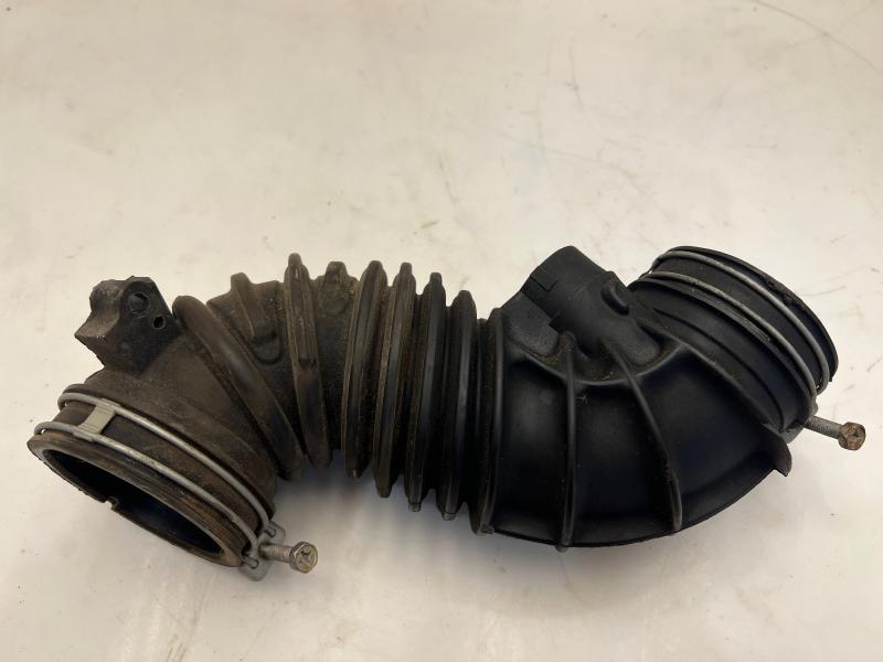 2003 - 2005 Toyota Corolla 1.8L Engine Air Intake Hose OEM 1788122080