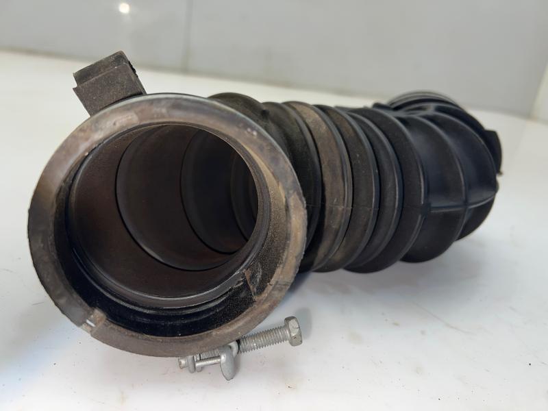 2003 - 2005 Toyota Corolla 1.8L Engine Air Intake Hose OEM 1788122080