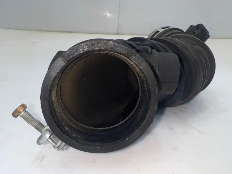 2003 - 2005 Toyota Corolla 1.8L Engine Air Intake Hose OEM 1788122080