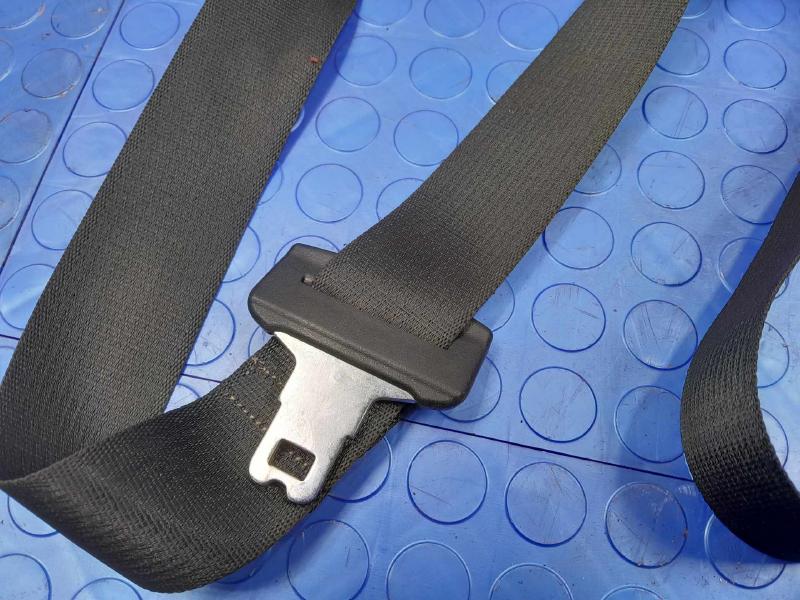 2011 Ford F-250 Super Duty Front Seat Belt