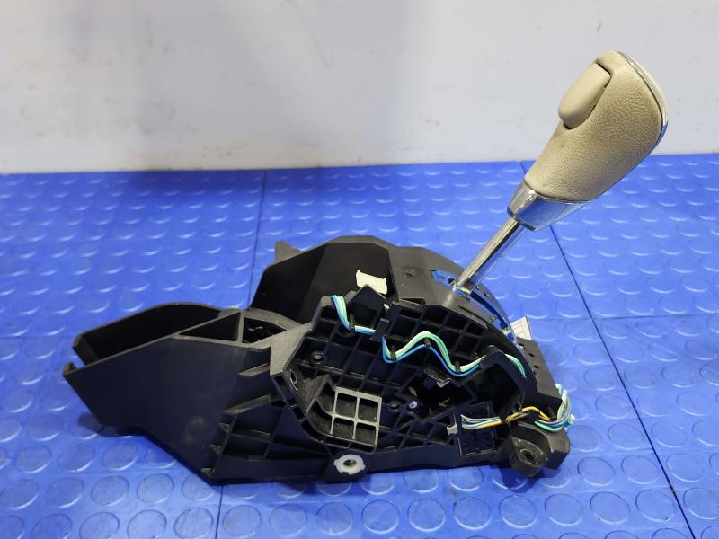 2015-2021 Nissan Murano Automatic Gear Shifter Assembly OEM 34901-9UA0A