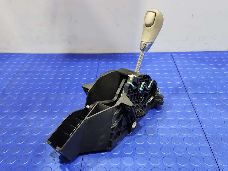 2015-2021 Nissan Murano Automatic Gear Shifter Assembly OEM 34901-9UA0A