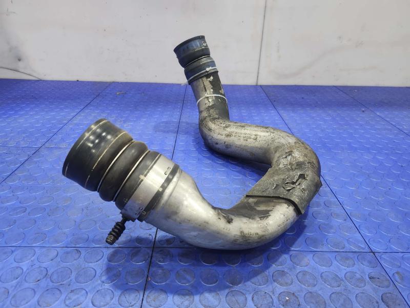 2008 Ford F-250 Super Duty Intercooler Pipe